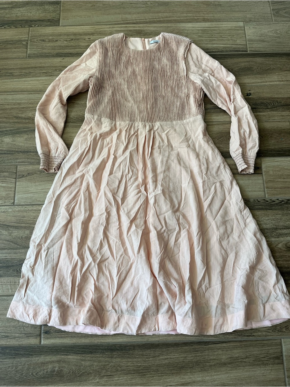 Knot & Tale Long Sleeve Pink Corded Bodice Dress EUC